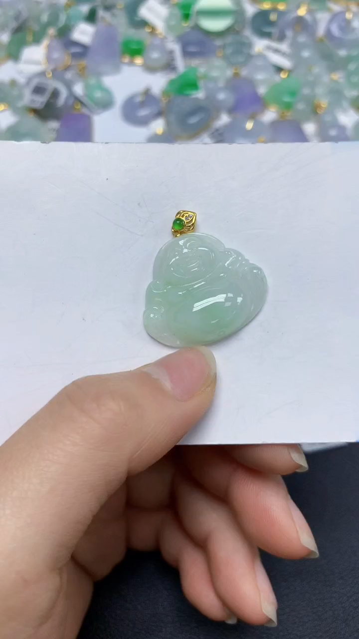 翡翠未镶嵌颈饰天然缅甸翡翠A货