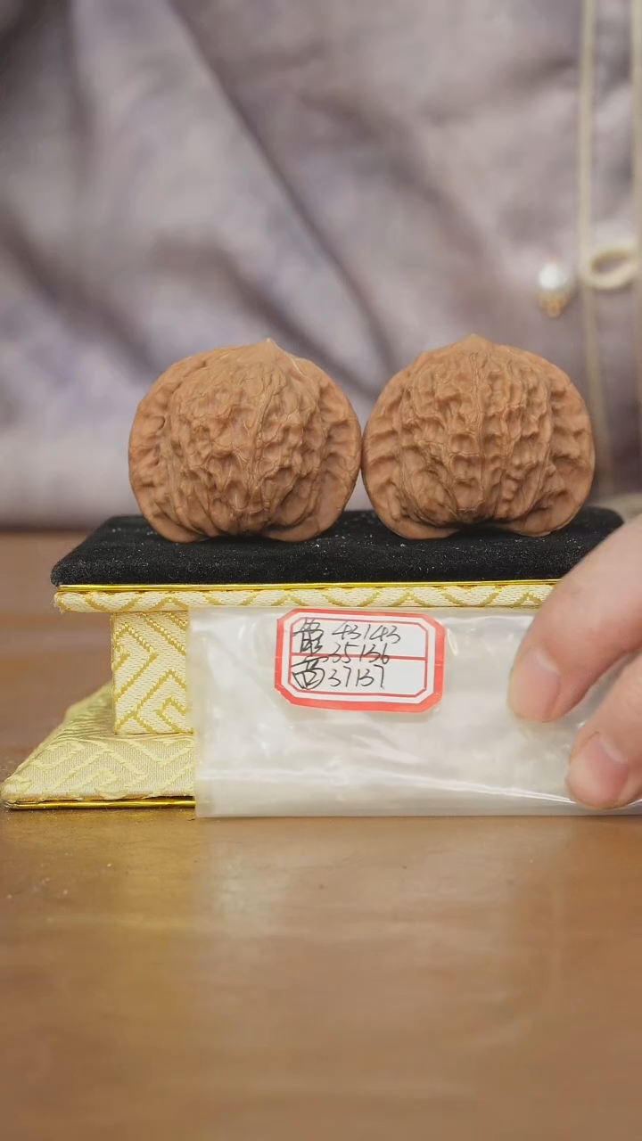 把件文玩核桃崔凯公子帽