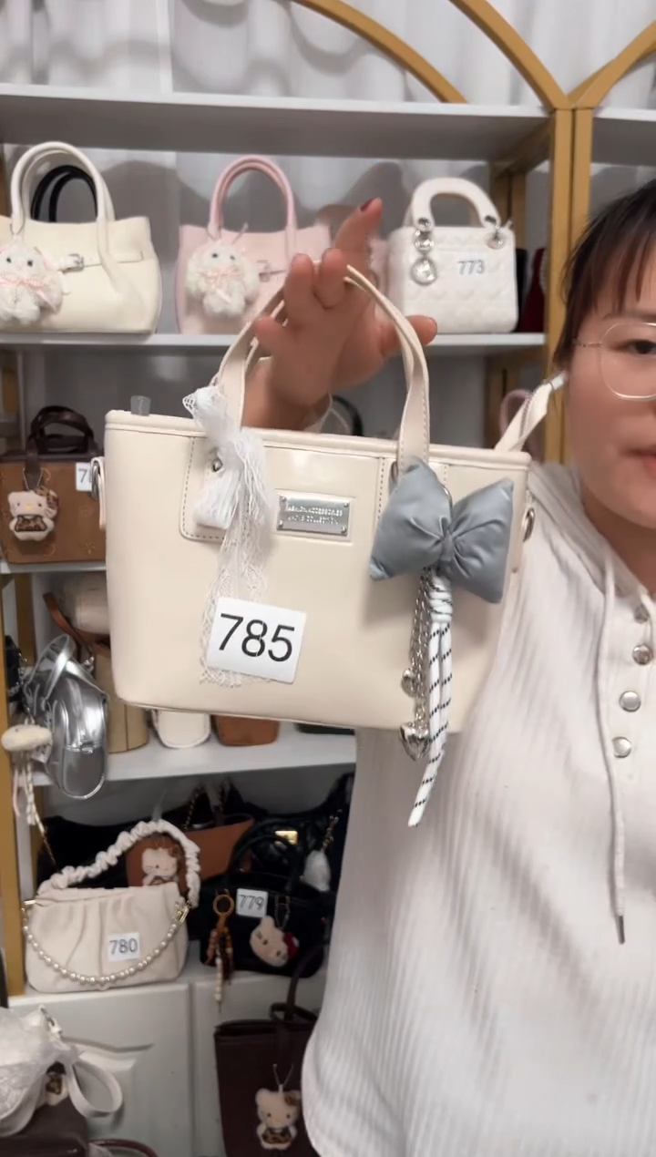 PU公主的包包 785 