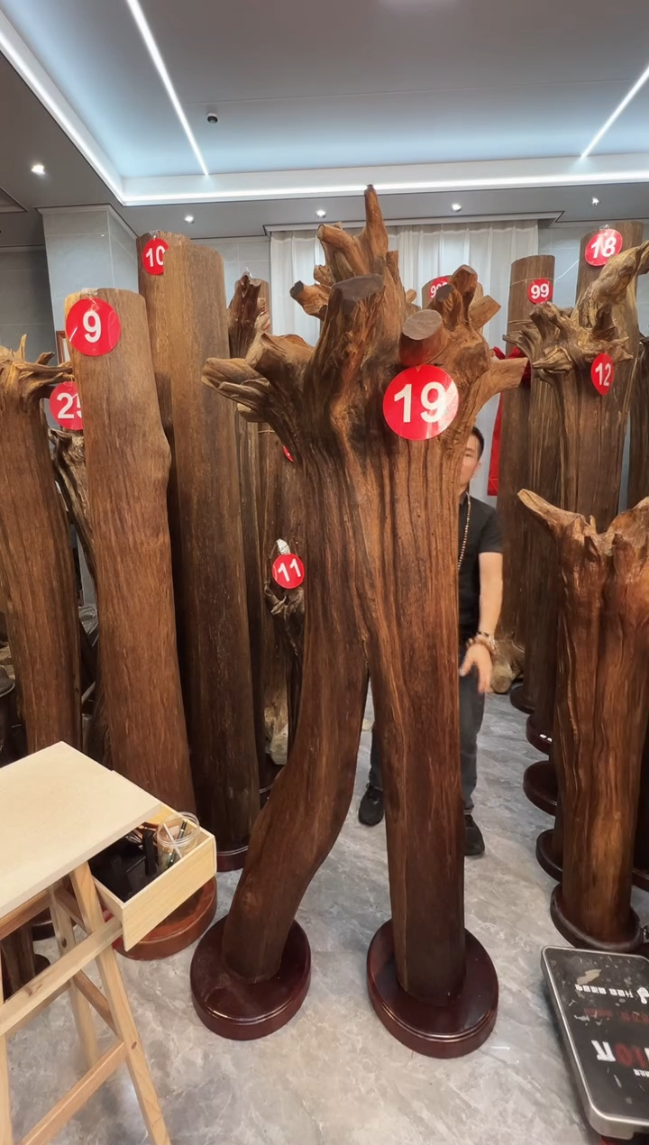 沉香摆件地****客沉香原料