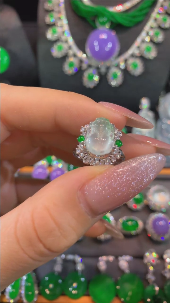 【闪购商品】翡翠戒指18K金镶嵌戒指