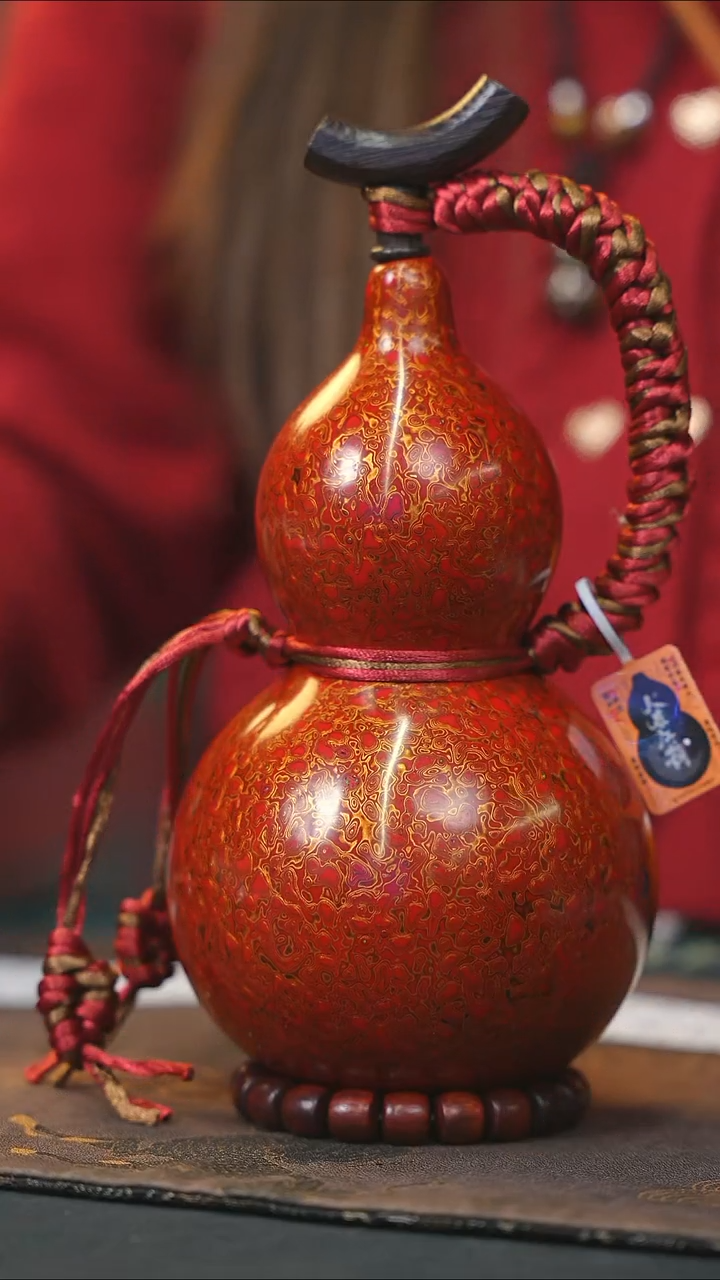 【闪购商品】WR241漆艺酒葫芦不包手串及旋转底座