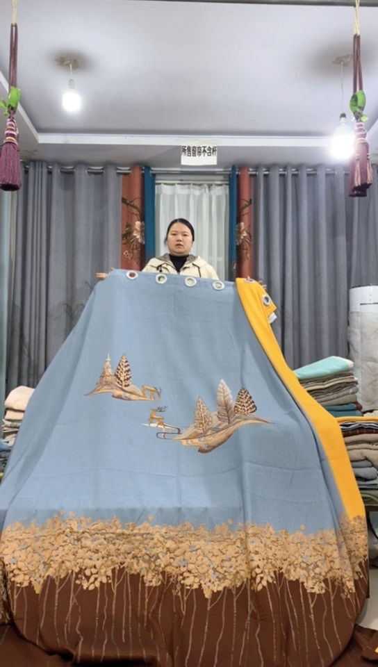 布成品窗帘  65+27 