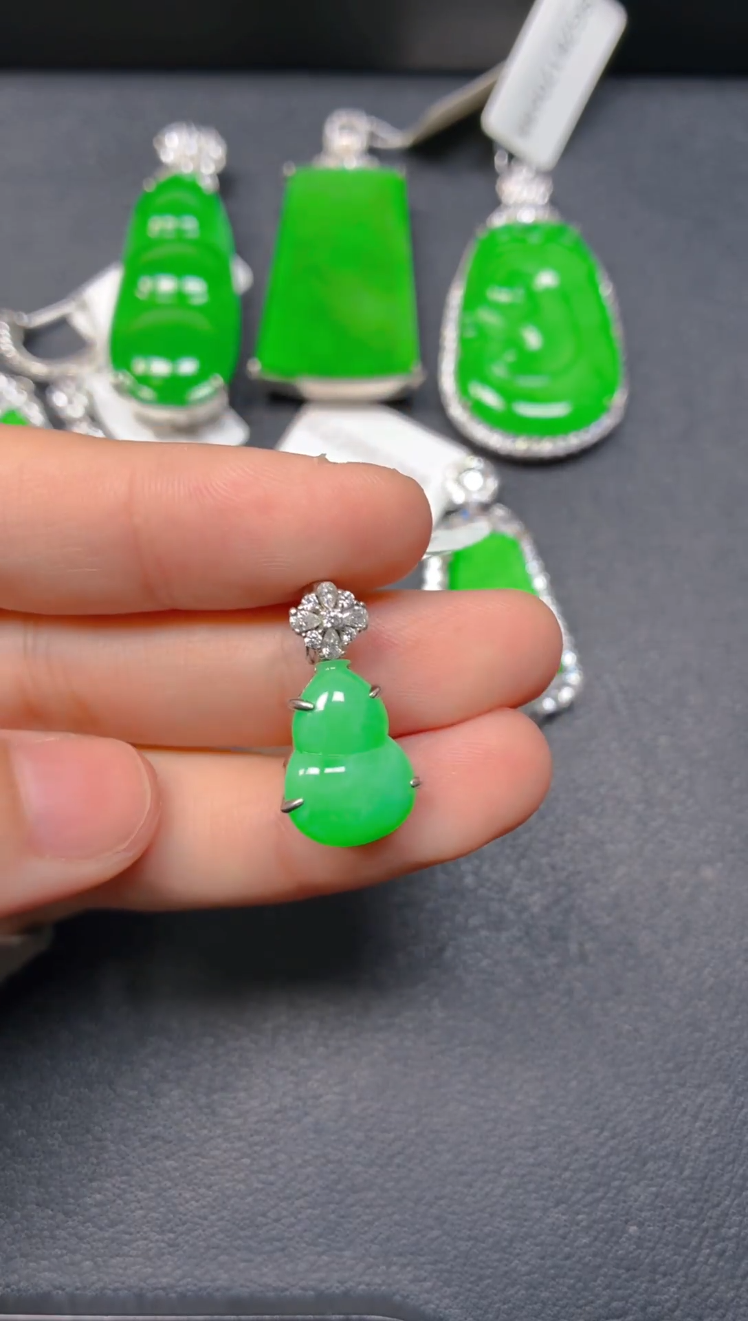 颈饰银S925镶嵌翡翠1