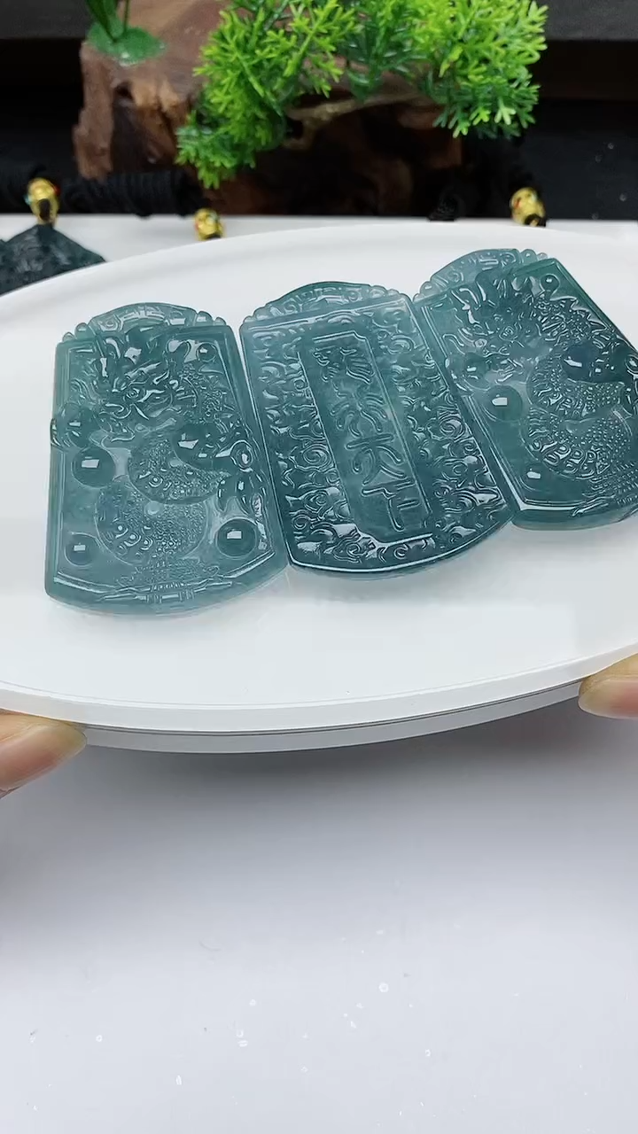 【闪购商品】翡翠颈饰未镶嵌多样性发其一