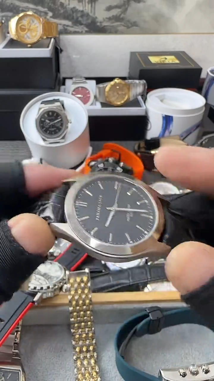 石英机芯-光能机芯锻造碳钢国产男士腕表