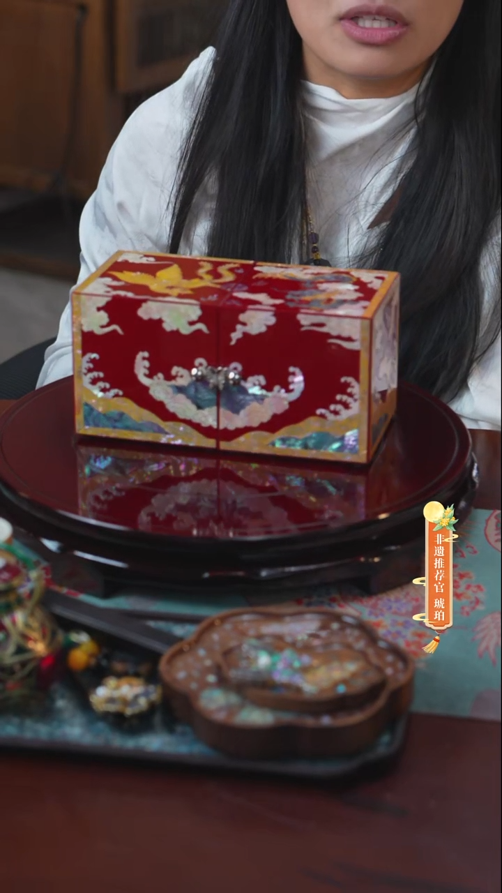 木闪购商品螺钿漆器首饰盒