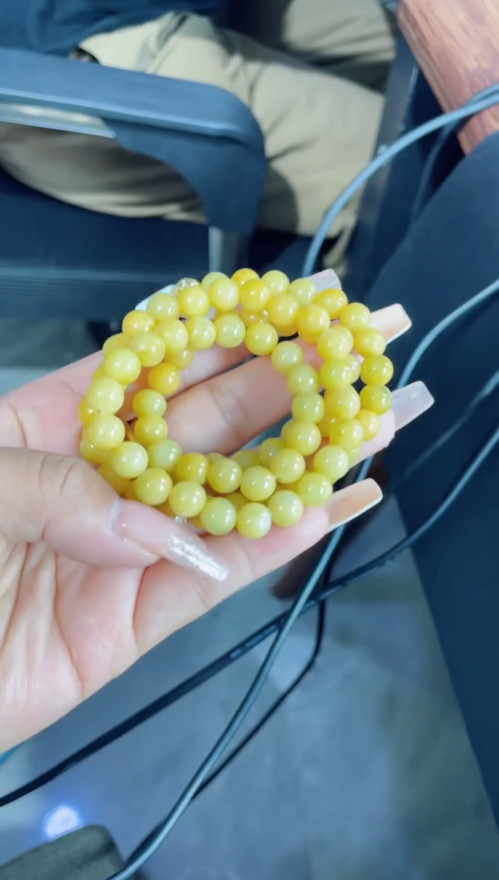 定制翡翠未镶嵌珠串