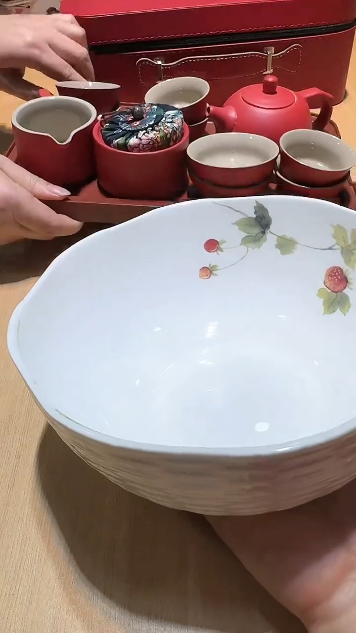 【闪购商品】瓷片锅碗瓢盆一件不剩