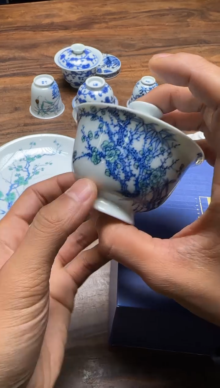 一儒堂 青花加彩冰梅盖碗