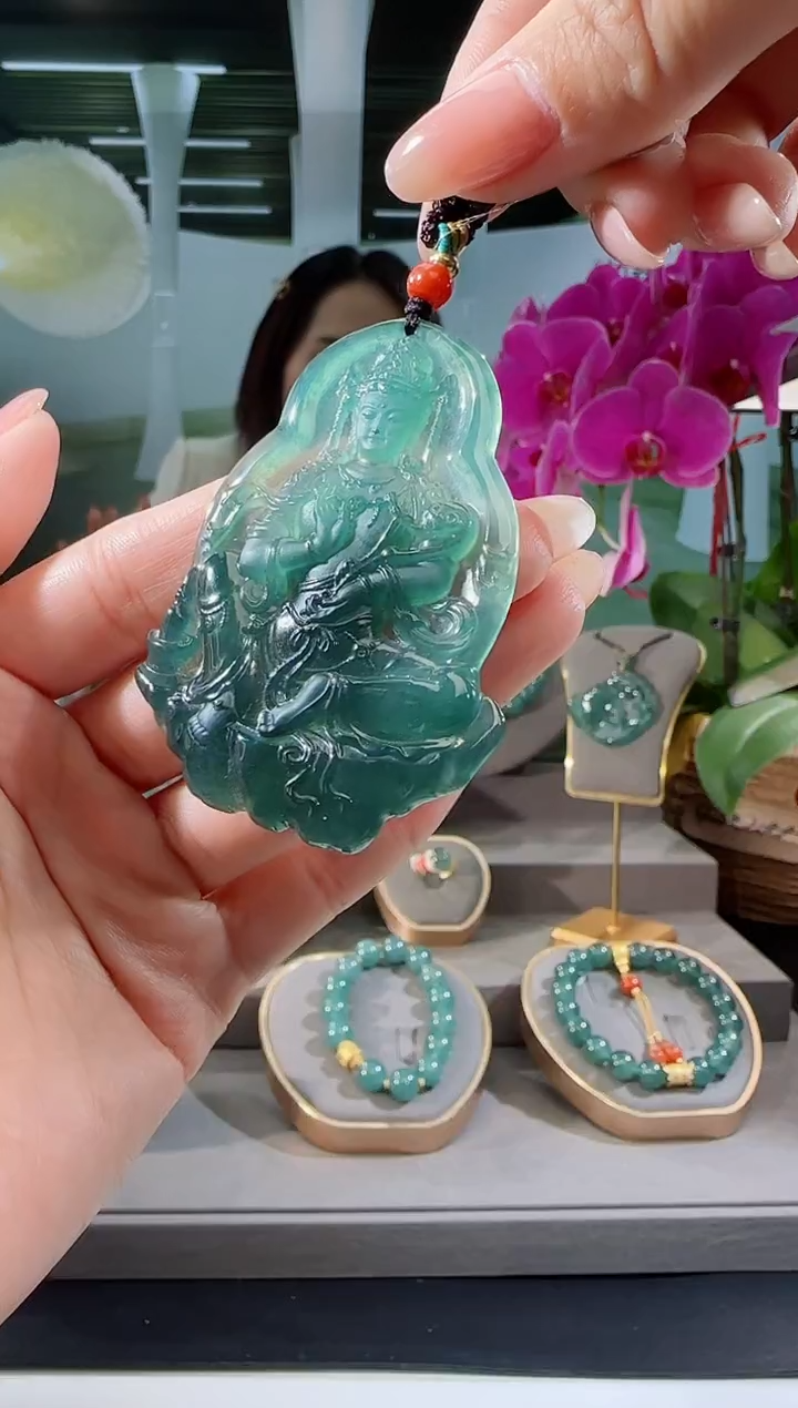 【闪购商品】翡翠吊坠(不含链)未镶嵌观音多样性发一