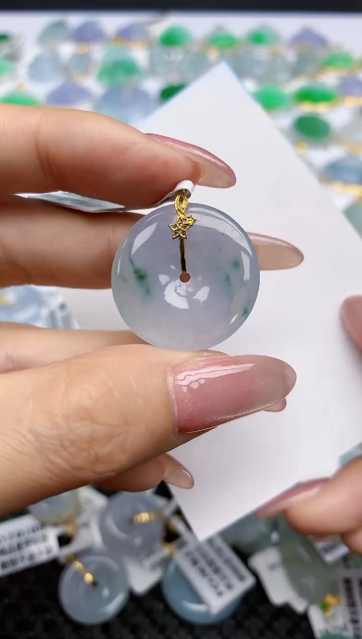 【闪购商品】翡翠挂件18K金镶嵌天然翡翠A货