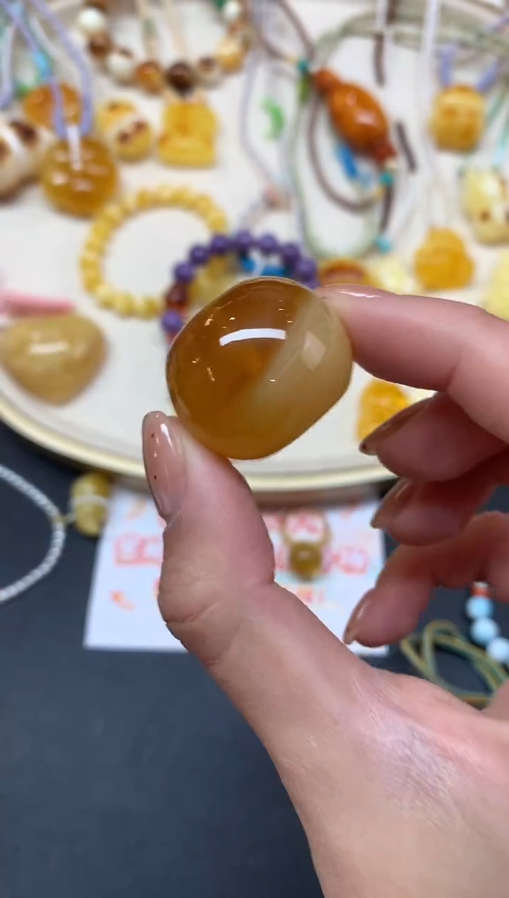 【闪购商品】蜜蜡裸石未镶嵌吊坠A181|2380