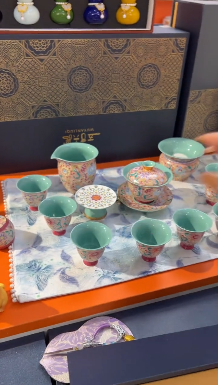 瓷片小乔闪购链接