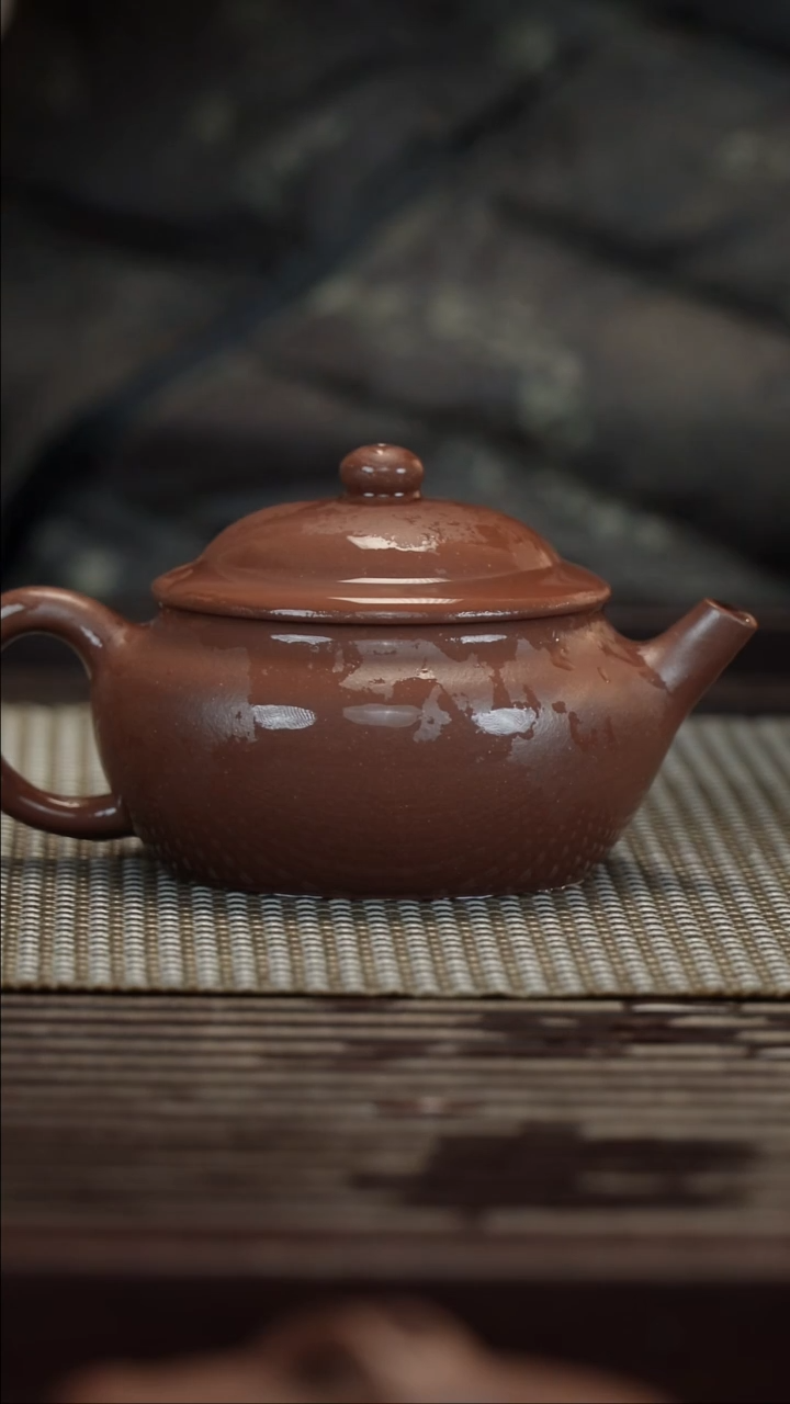 【闪购商品】紫砂茶壶底槽清立帽150CC半手工