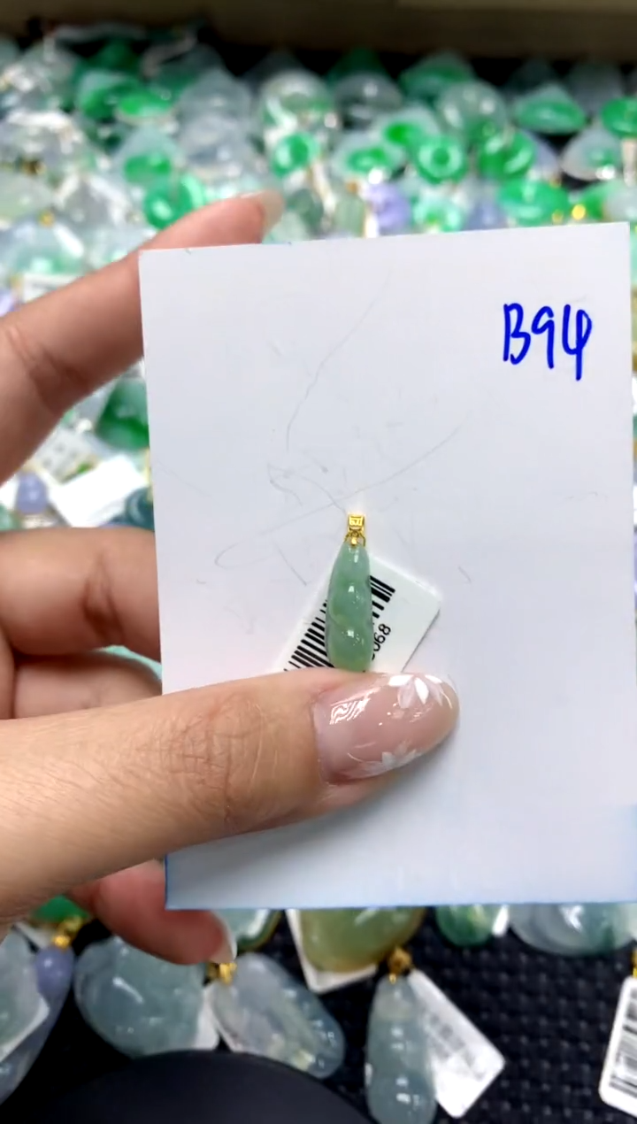 【闪购商品】翡翠颈饰18K金镶嵌111111111111111111