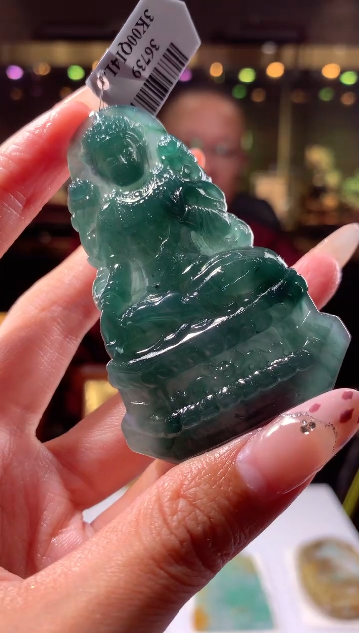 【闪购商品】定制翡翠未镶嵌挂件发货（拍一发一）