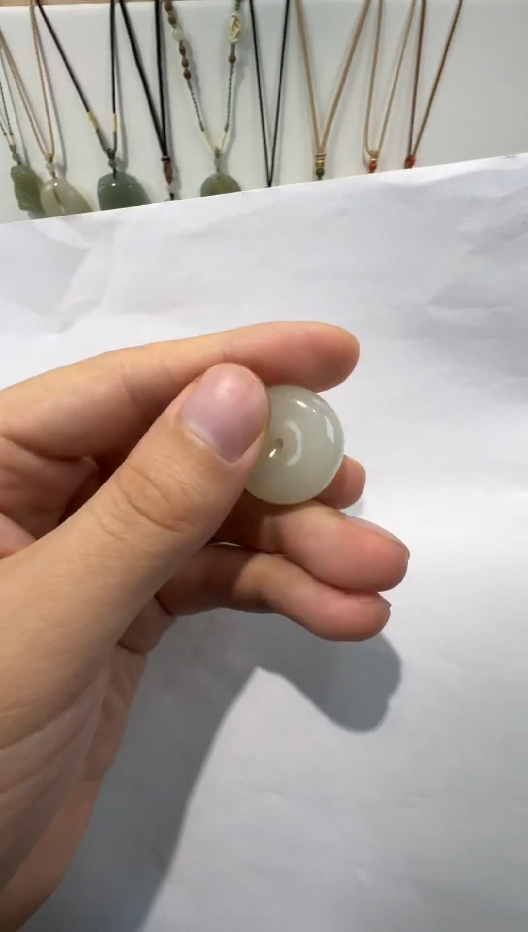 吊坠(赠链)未镶嵌和田玉25MM精品平安扣