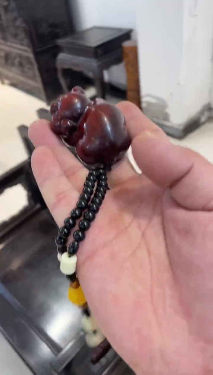 木紫檀小猪把件啊啊啊啊