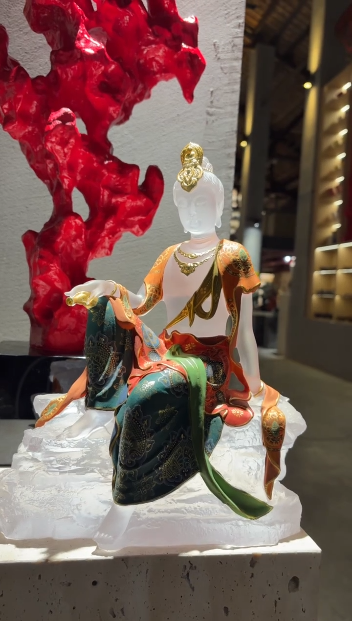 摆件手绘真金描金水月观音像+300*200黑水晶底座 一尊一请