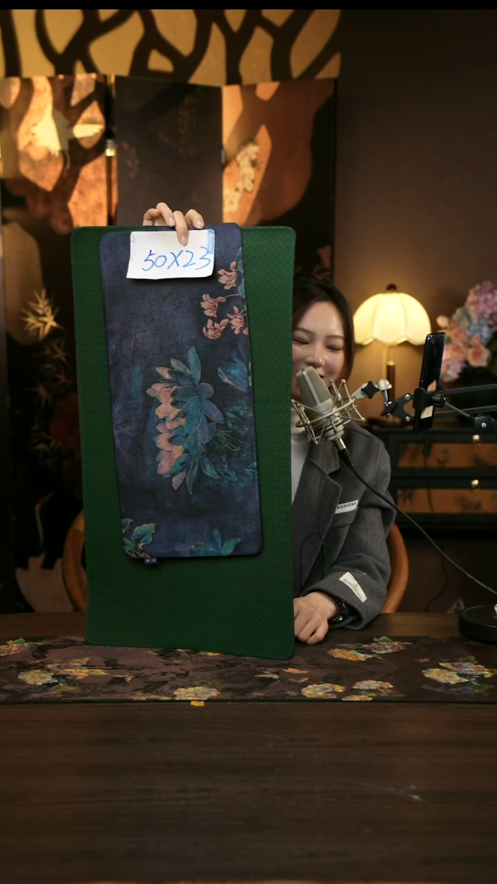 香云纱      莲花