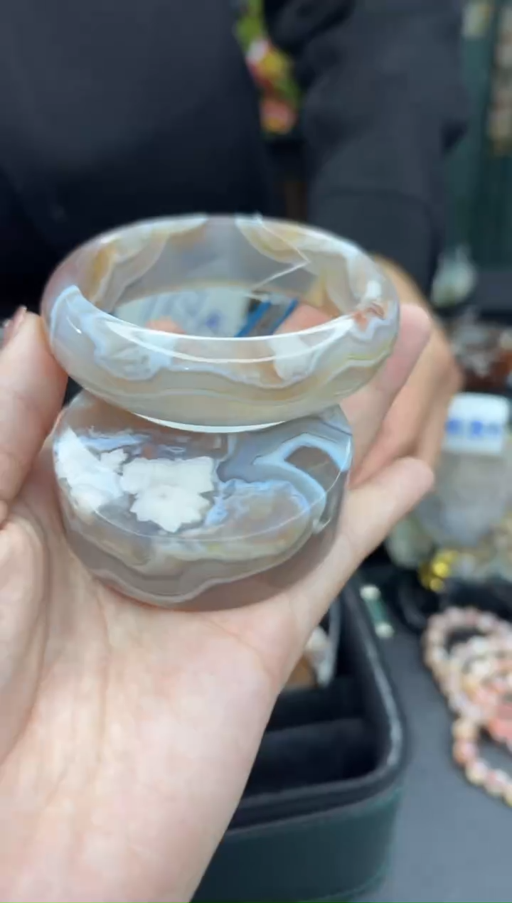 【闪购商品】石英质玉手镯未镶嵌668（61圈赠送镯心）