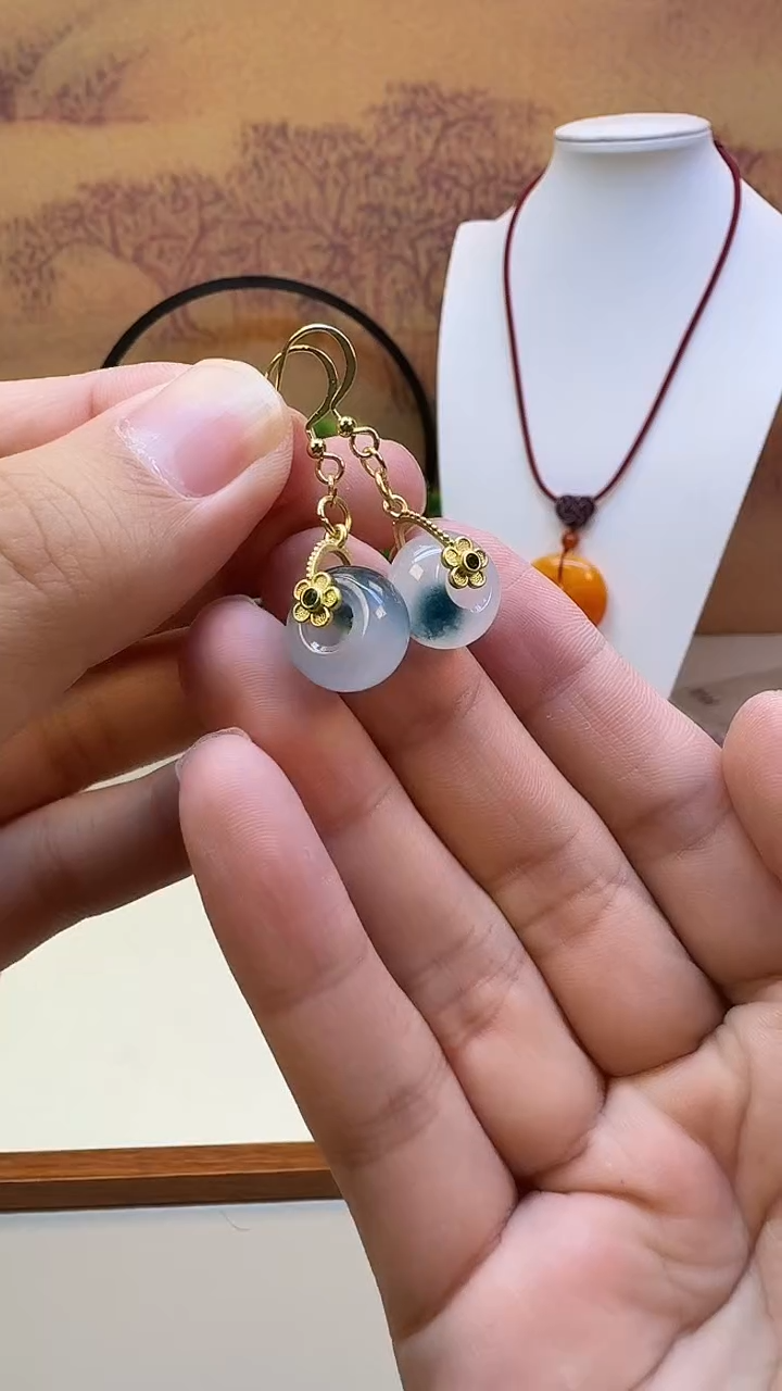 14K金镶嵌翡翠耳饰E34 