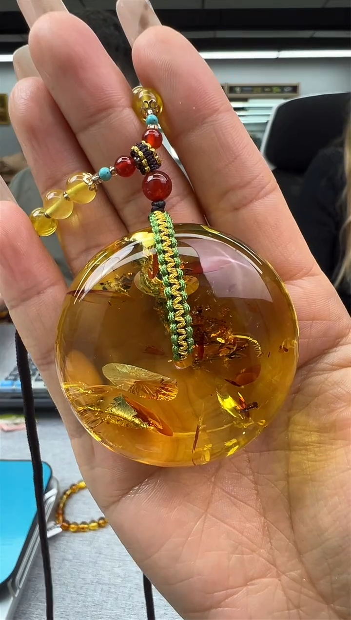 【闪购商品】琥珀颈饰未镶嵌52秒拍号