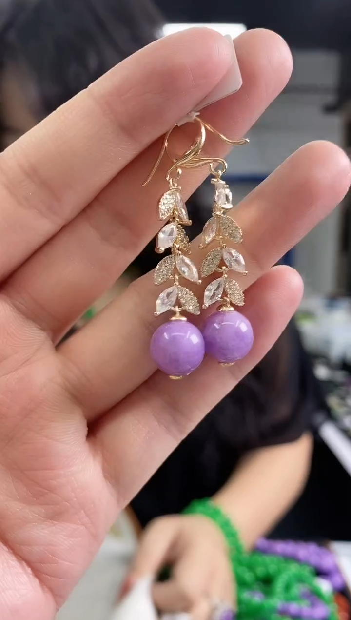 翡翠未镶嵌耳饰闪购链接 多样性发其一，颜色微差