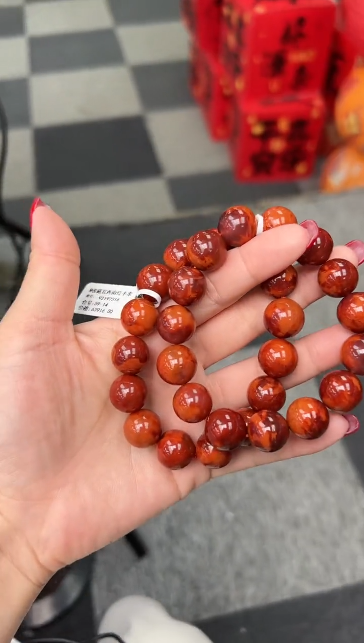 【闪购商品】南红玛瑙珠串未镶嵌多样发其一/14/92197316