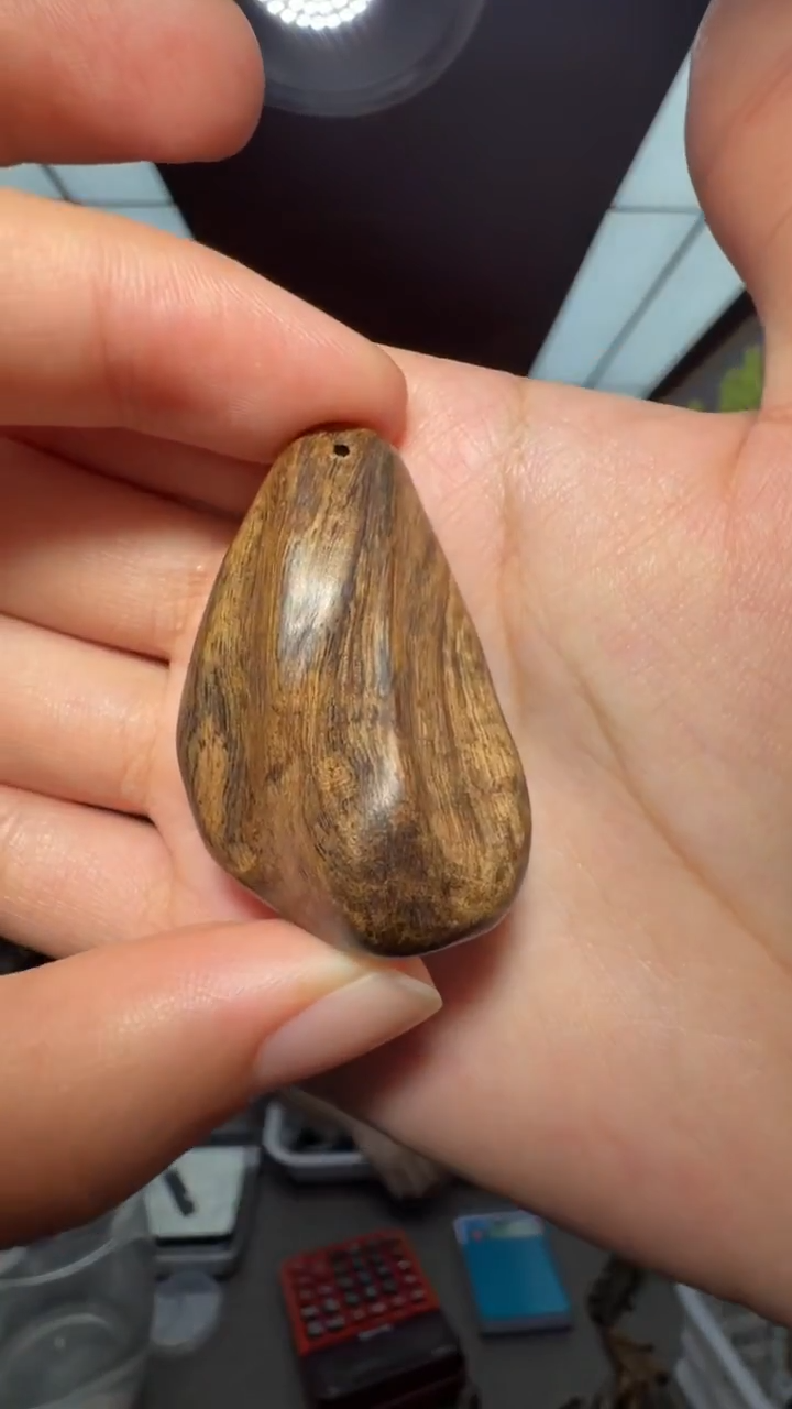 沉香吊坠多样性发一