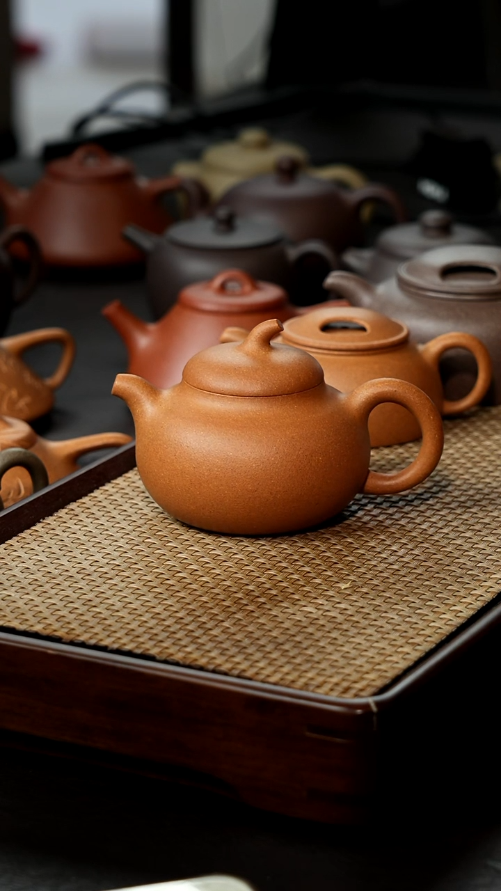 【闪购商品】紫砂茶壶茄瓜紫砂壶老黄段