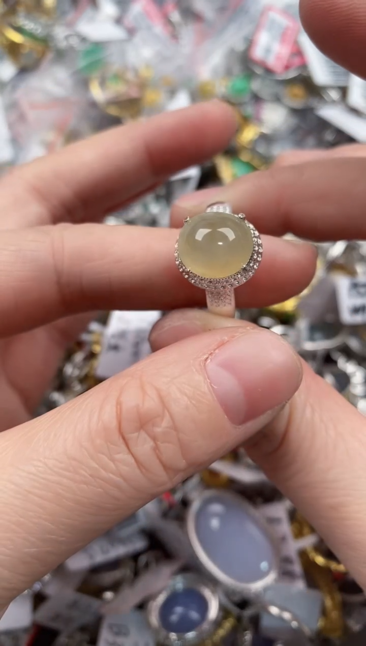 未镶嵌戒指翡翠333      3