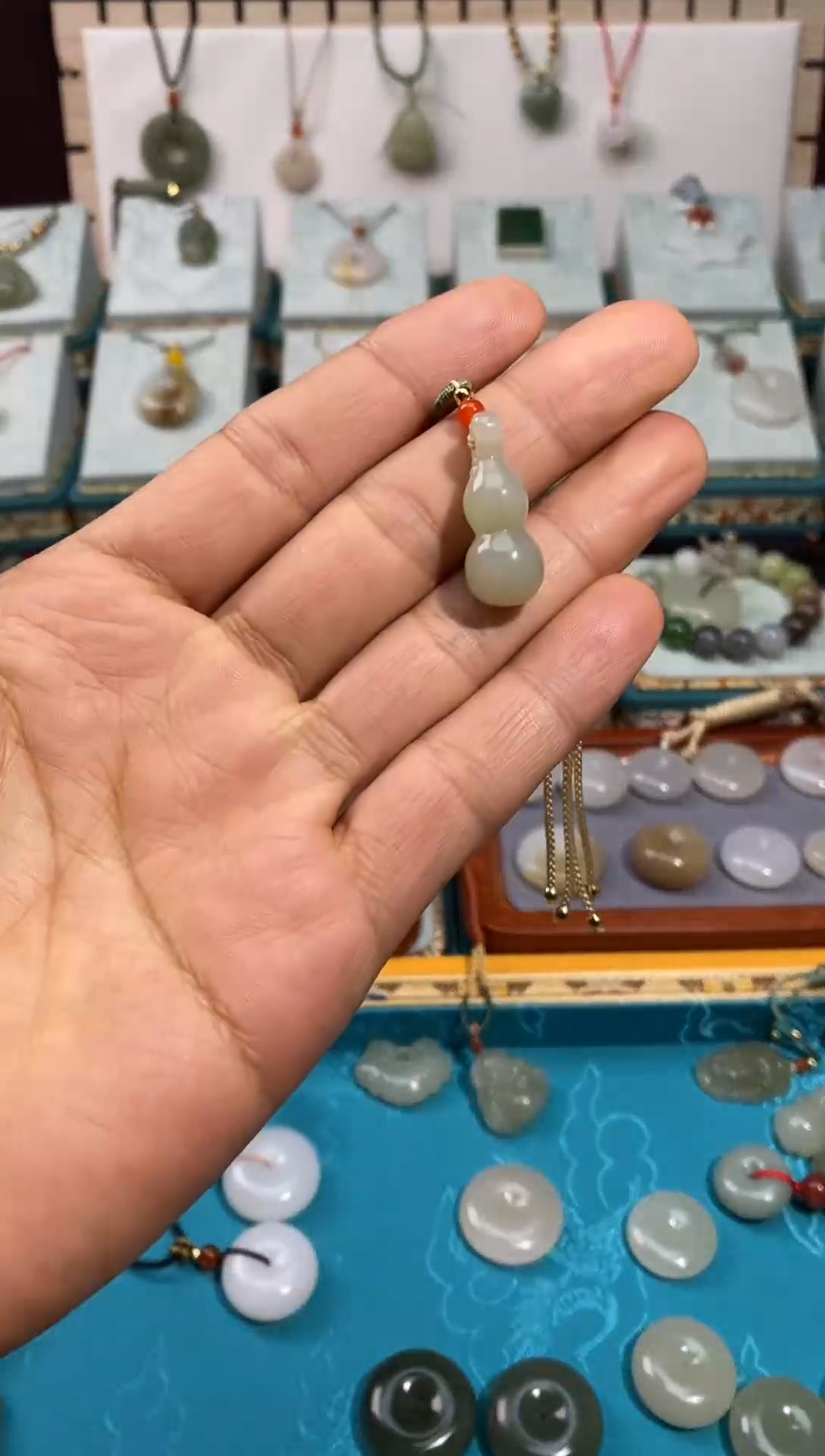 【闪购商品】和田玉颈饰未镶嵌葫芦