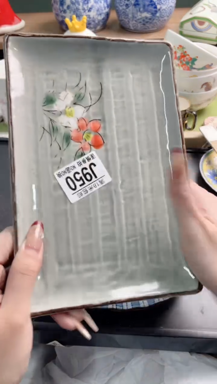 陶瓷莹****°J950*******