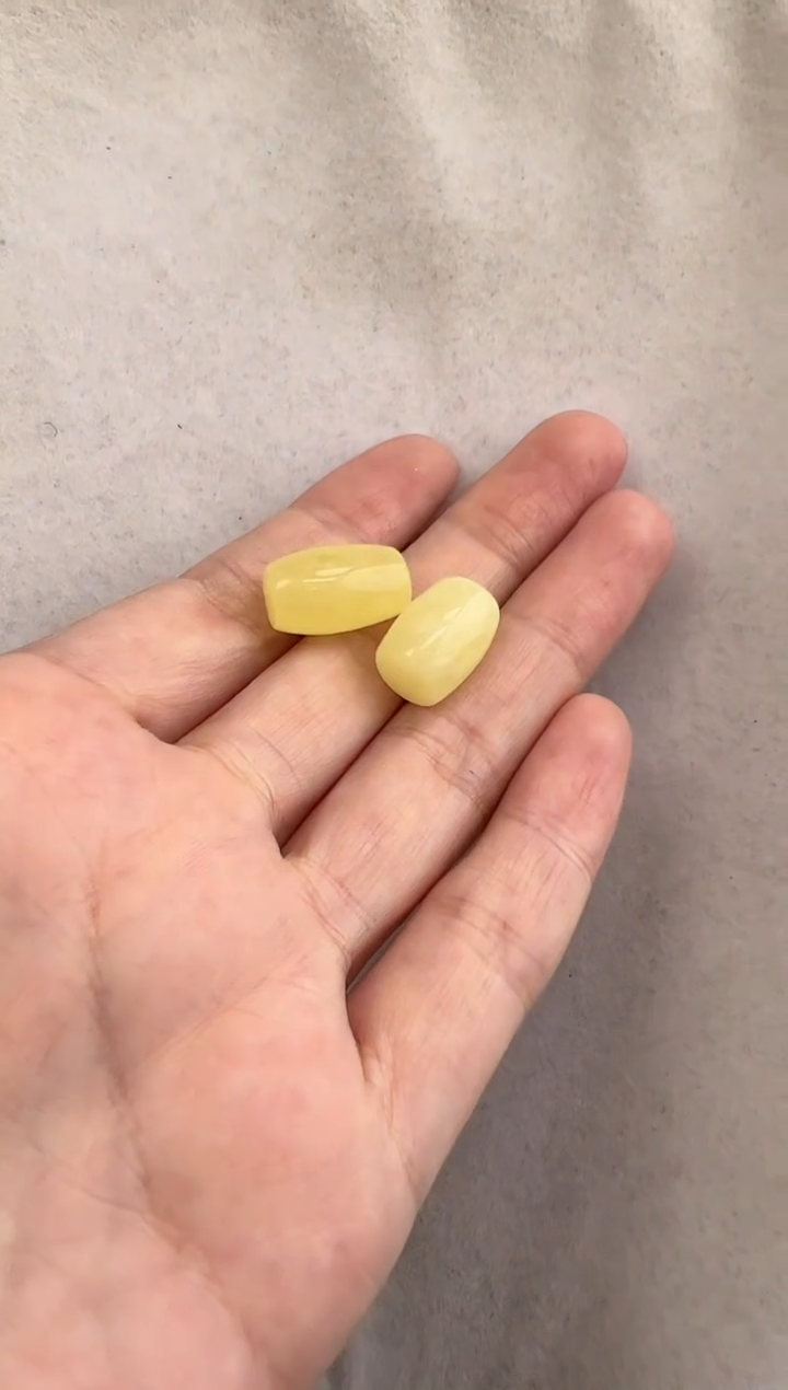 【闪购商品】琥珀裸石未镶嵌10118309-配饰俩个