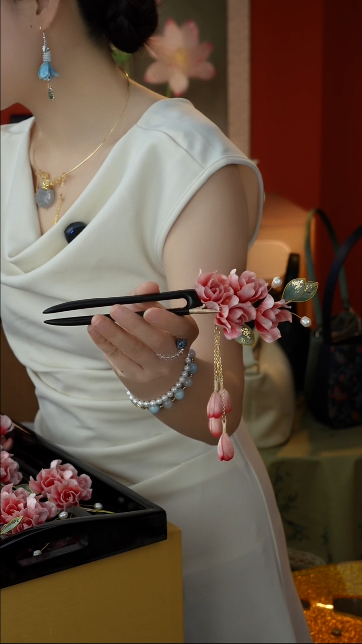 刺绣纯手工非遗国风饰品