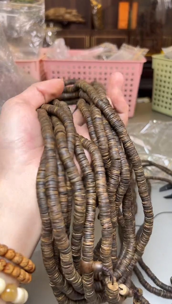 沉香沉香碎屑808号红金猊IS沉水片片08多圈碎屑香粉多样性发一34+