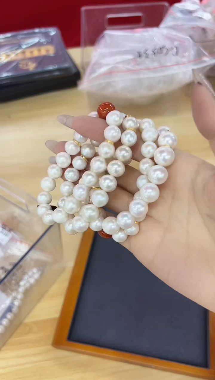 【闪购商品】淡水珍珠手绳银S925镶嵌v0347
