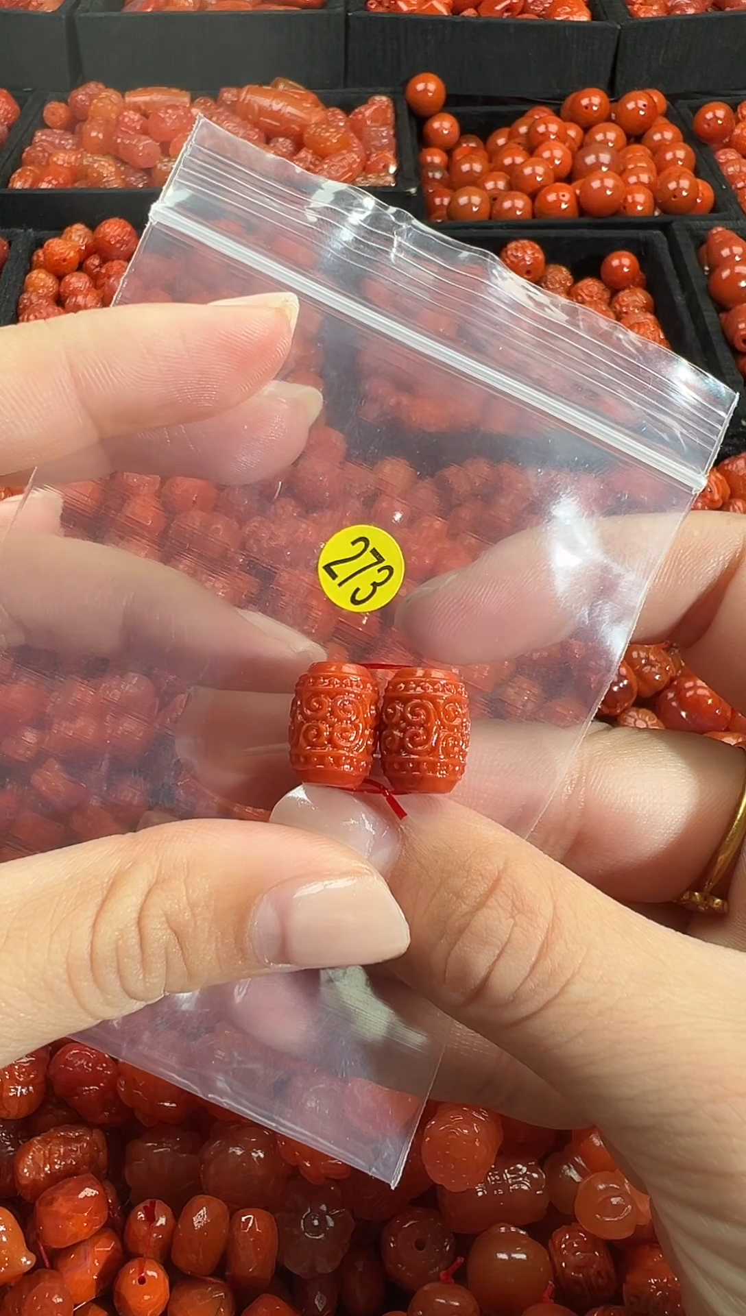 颈饰未镶嵌南红玛瑙1