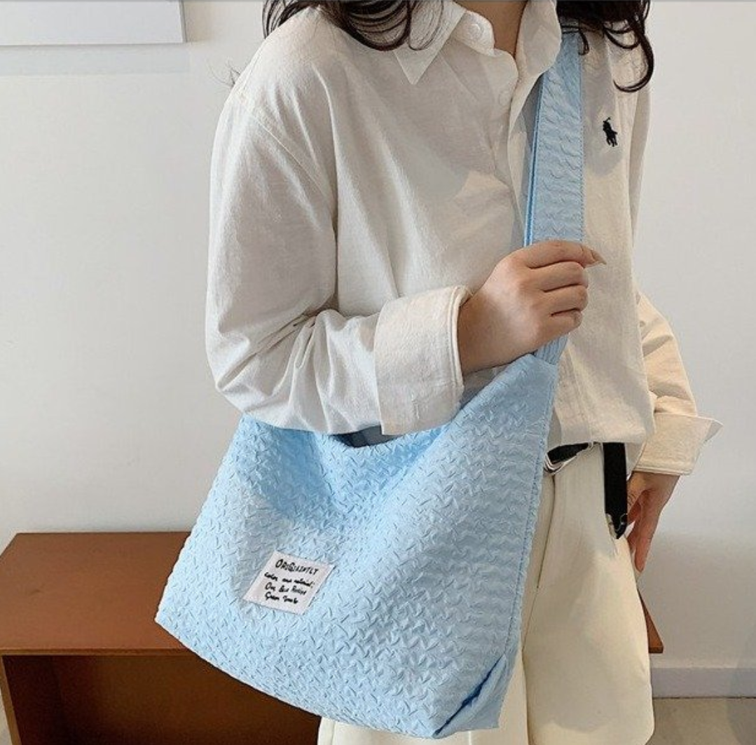 编码 101 - 150  （不支持备注）蜗蜗家清仓号包包 户外便携