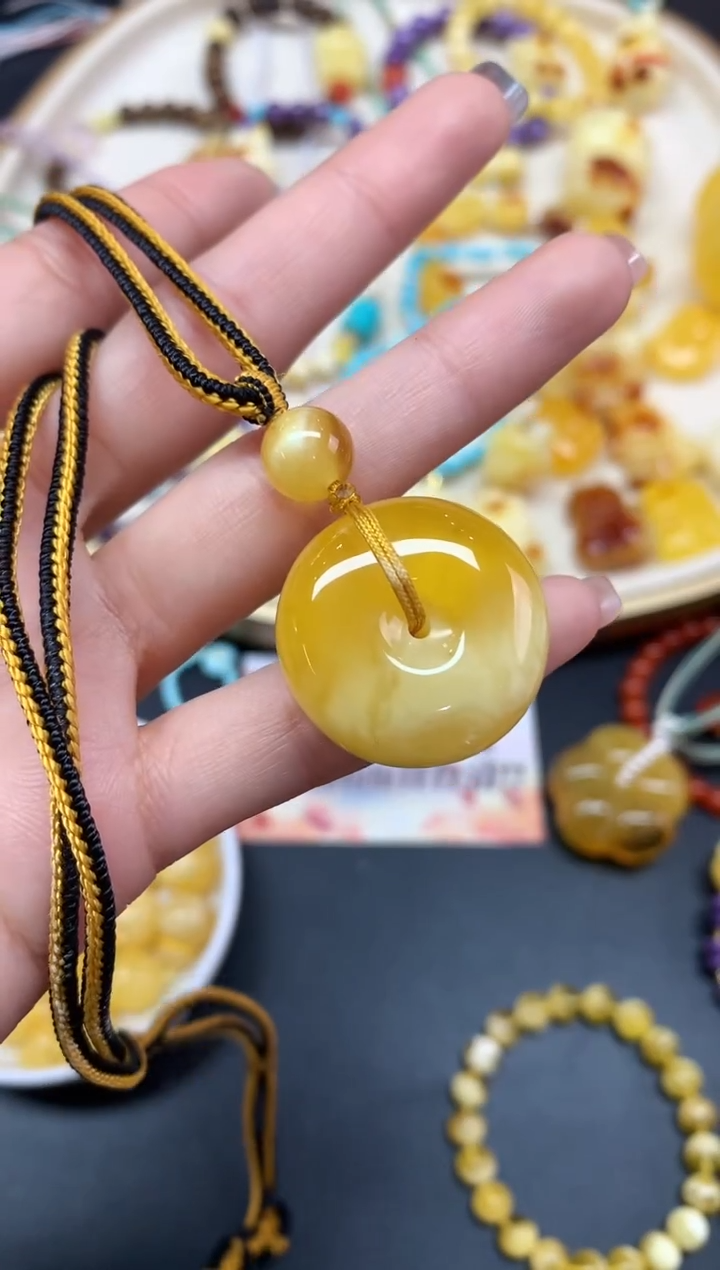 【闪购商品】蜜蜡裸石未镶嵌吊坠A412|699