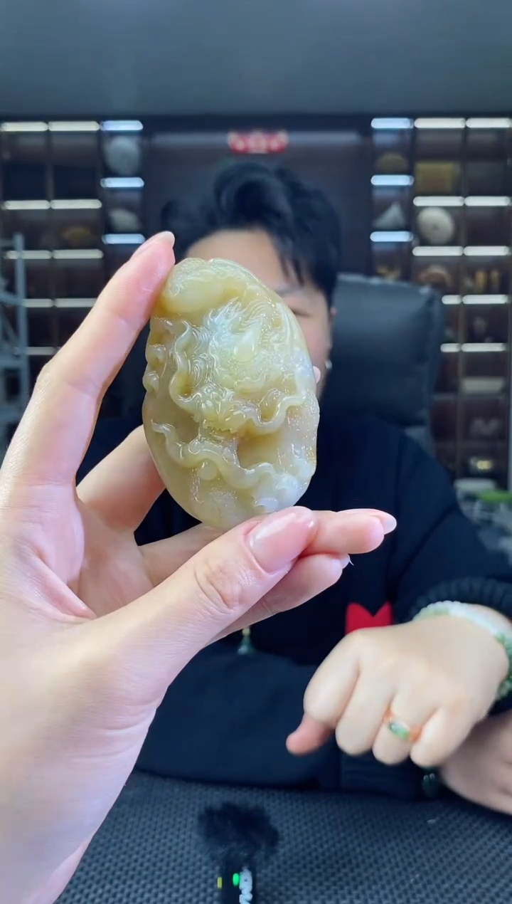 【闪购商品】和田玉把件未镶嵌龙