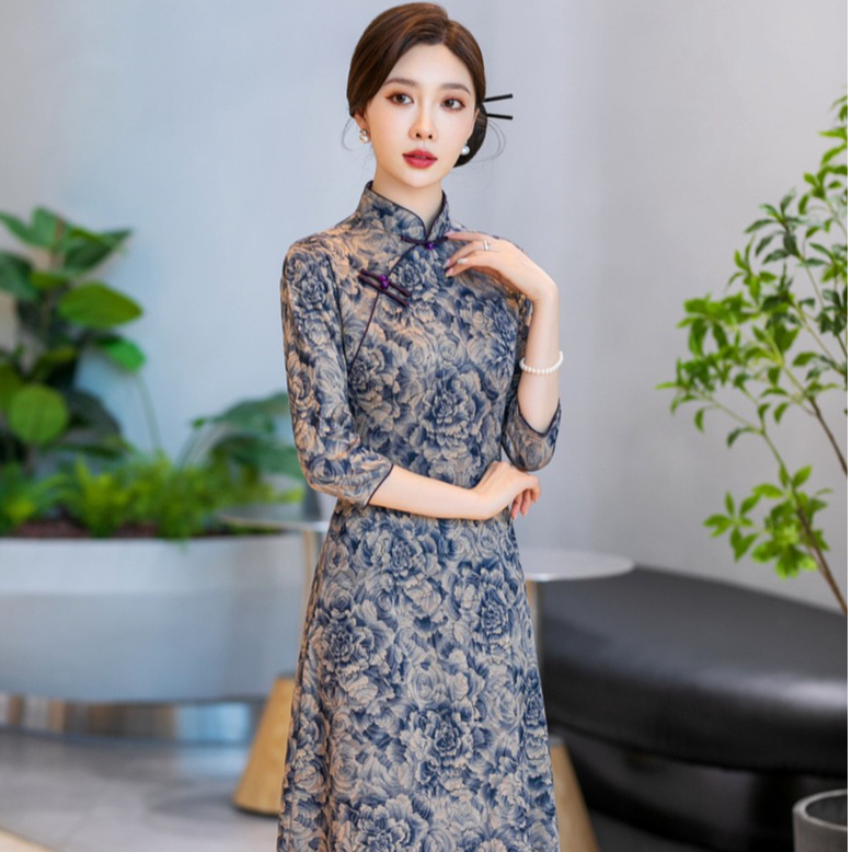 【丹影】新中式旗袍春秋女2025新款日常复古改良国风连衣裙年轻气质