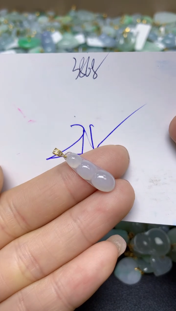 【闪购商品】翡翠挂件18K金镶嵌 天然翡翠A货