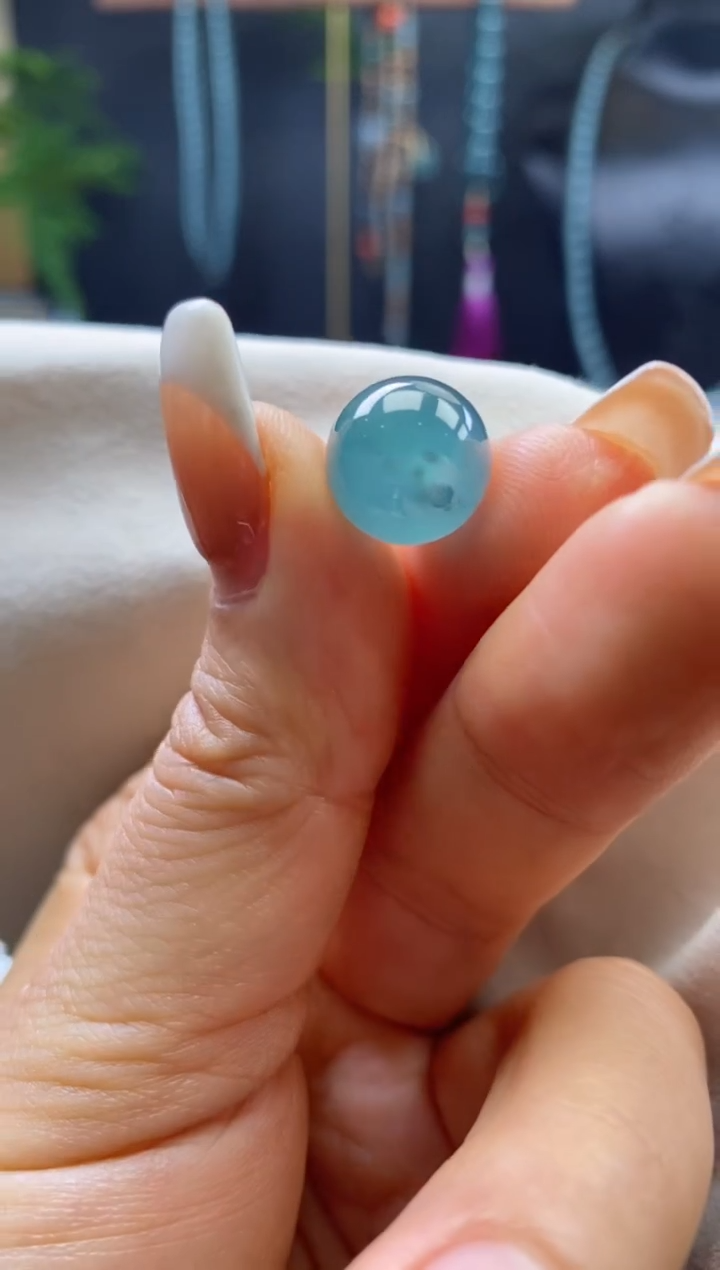 翡翠未镶嵌颈饰1018755884