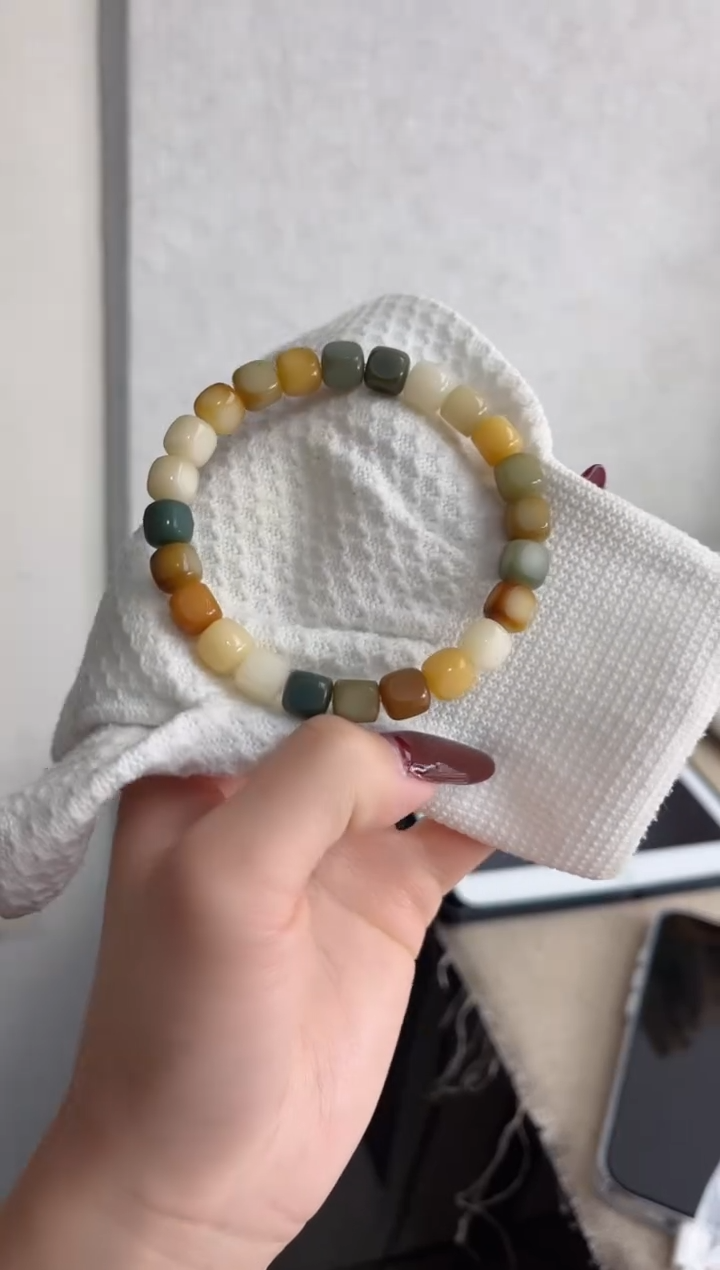 【闪购商品】菩提根/象牙果手串R29干磨六方8mm