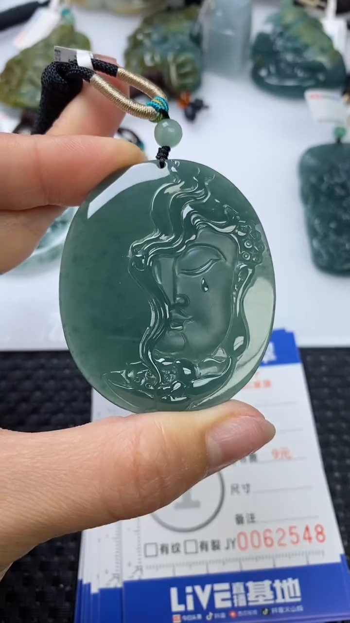 【闪购商品】翡翠颈饰未镶嵌111111111111111111