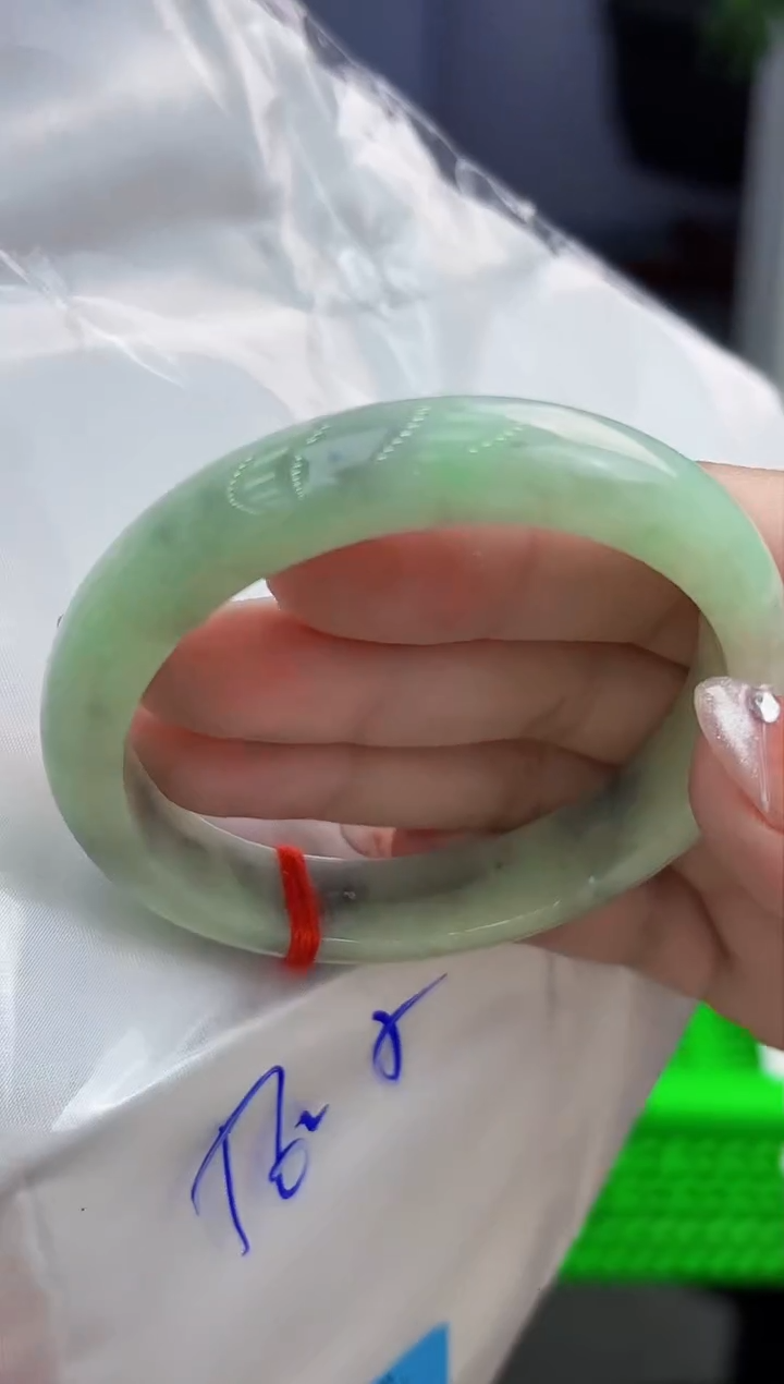 【闪购商品】翡翠手镯未镶嵌翡翠手镯