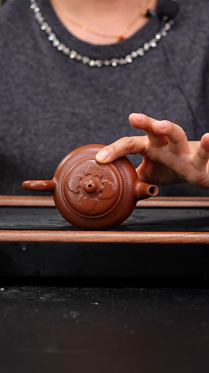 茶壶紫砂紫玉金砂大彬如意200